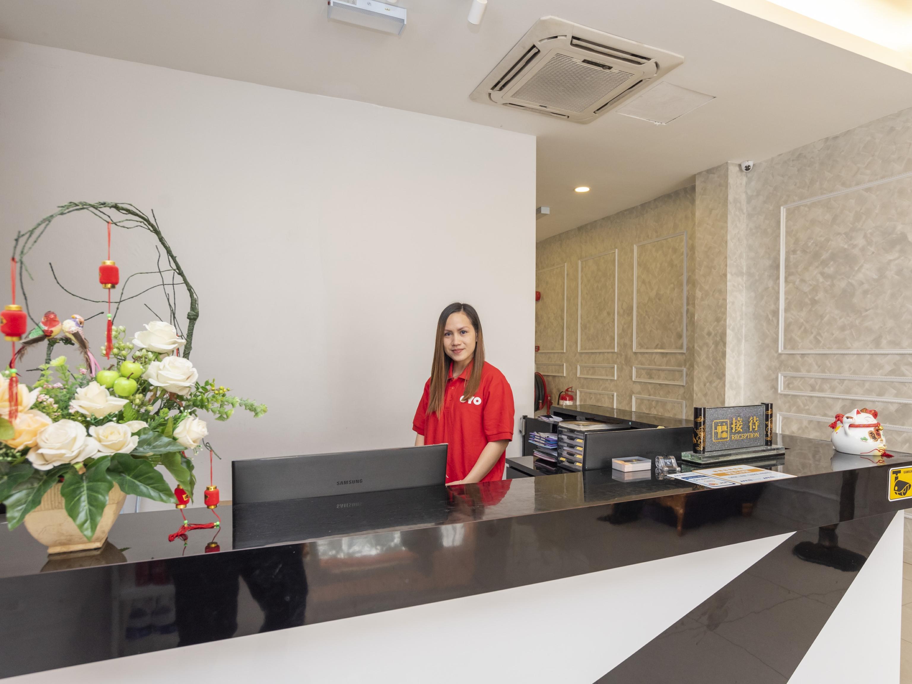 Zenz Hotel Kulai Kültér fotó