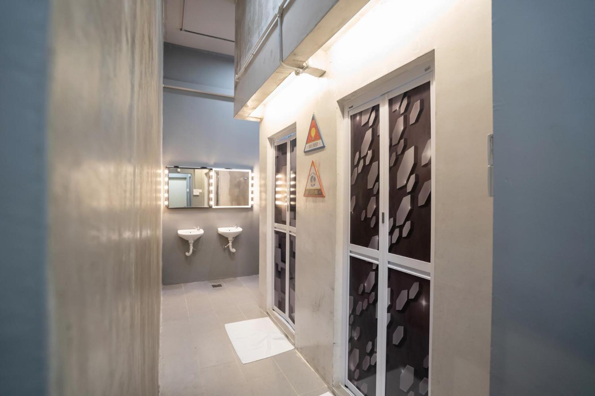 Zenz Hotel Kulai Kültér fotó